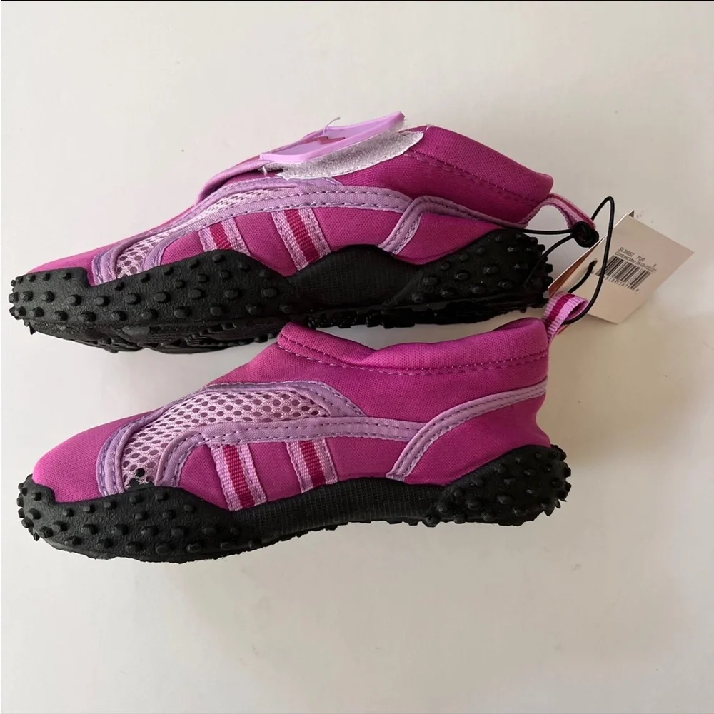 Norty water shoes